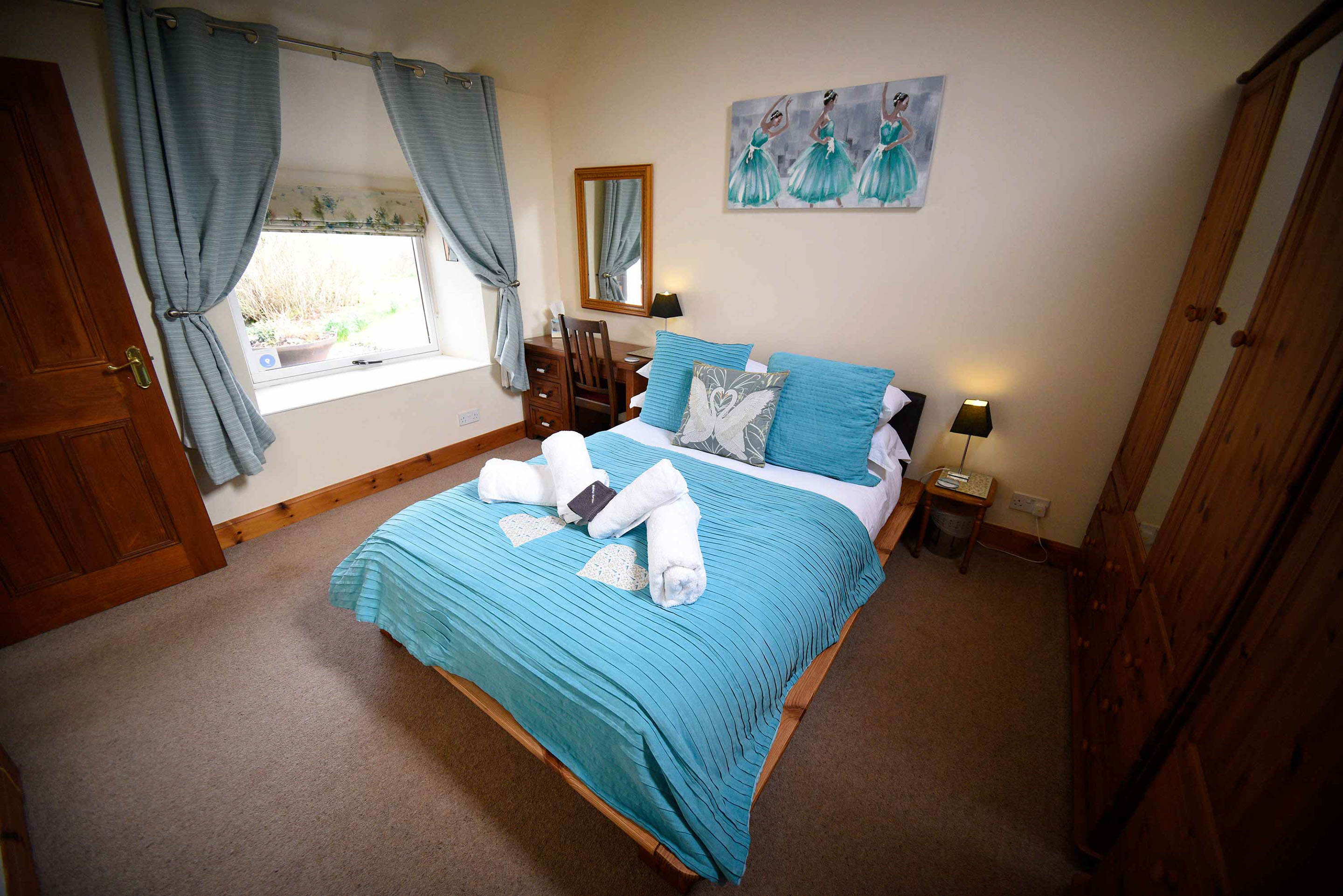 Blossom Cottage self catering accommodation with comfortable double bedroom and WIFI