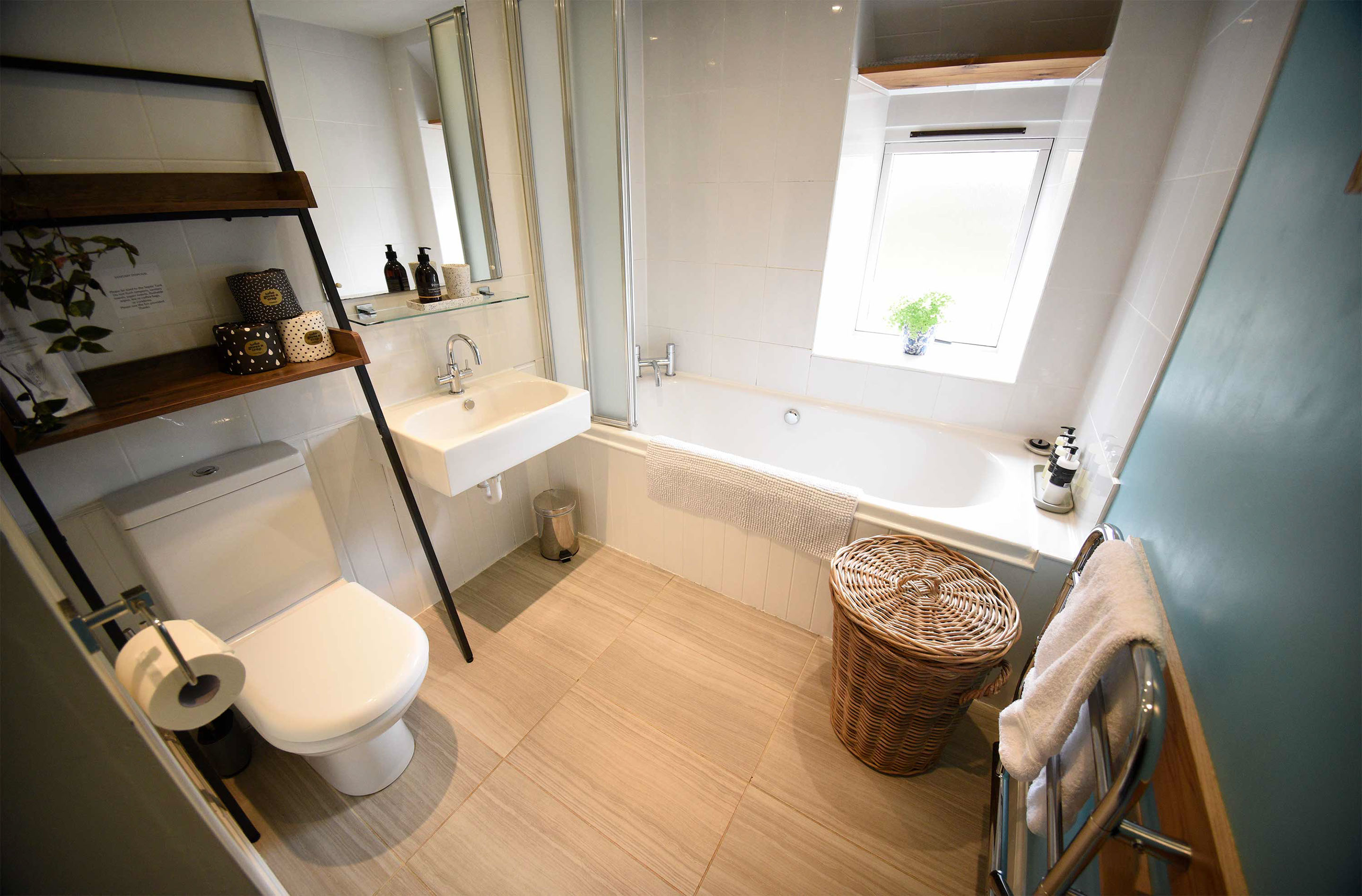 Araucaria Croft Skye contains a spacious bathroom at Blossom Cottage self catering accomodation in Dunvegan